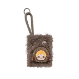 POP MART-SKULLPANDA – colección“¡Me Encontraste!” Mini Bolso de Peluche - Castaña Traviesa